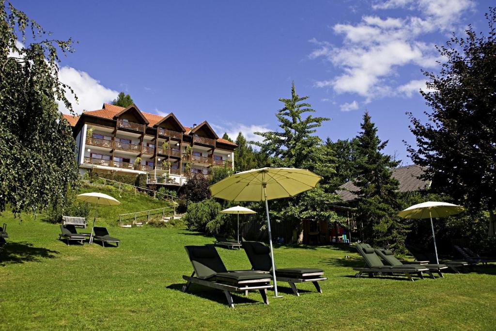 kleines hotel kärnten egg am faaker see österreich patio