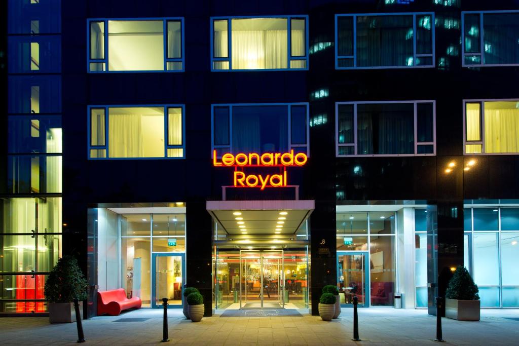 leonardo royal hotel dusseldorf building