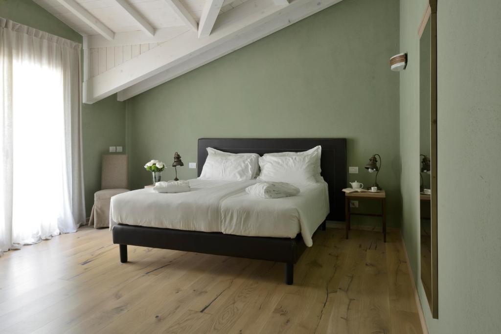 relais rossar boutique hotel garda & hills costermano gardasee bed